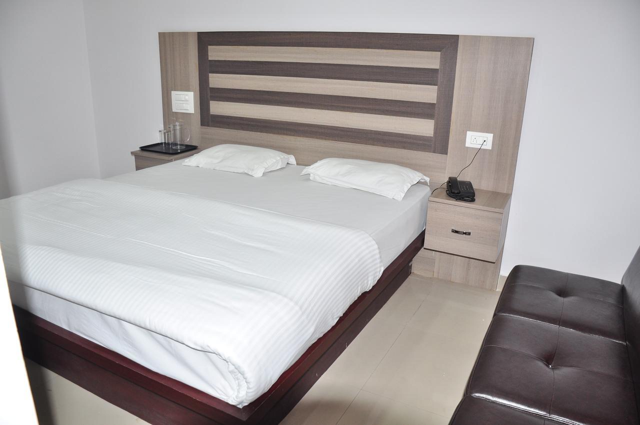 I Park Residency Hotel Bangalore Luaran gambar